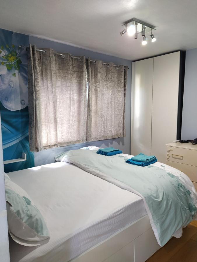 Self Catering Studio Flat Lejlighed Edinburgh Eksteriør billede