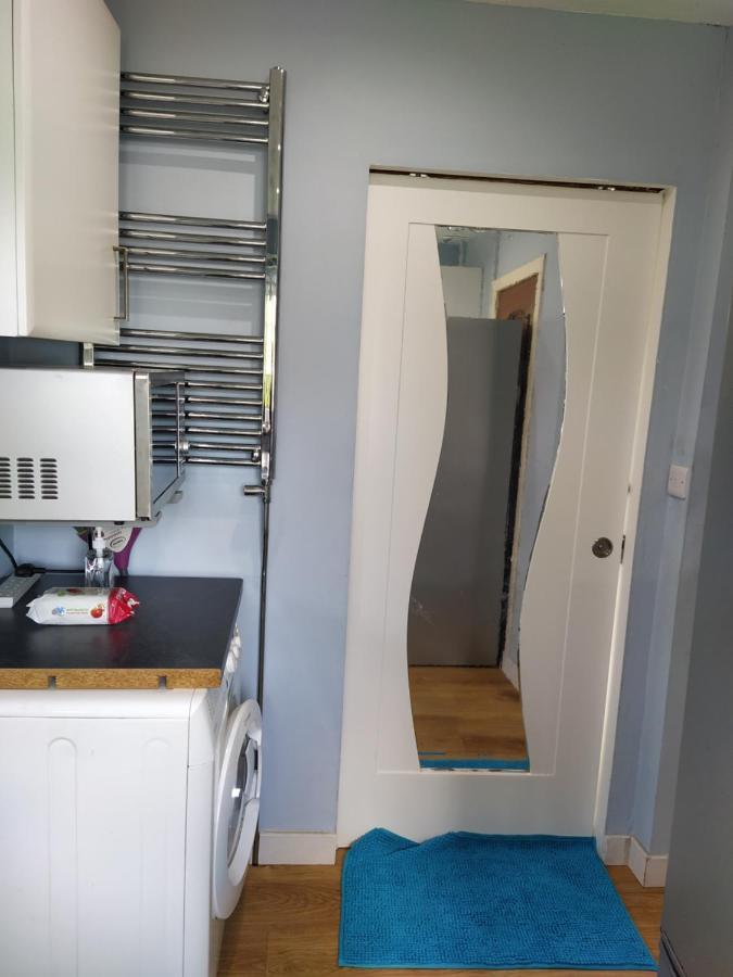 Self Catering Studio Flat Lejlighed Edinburgh Eksteriør billede