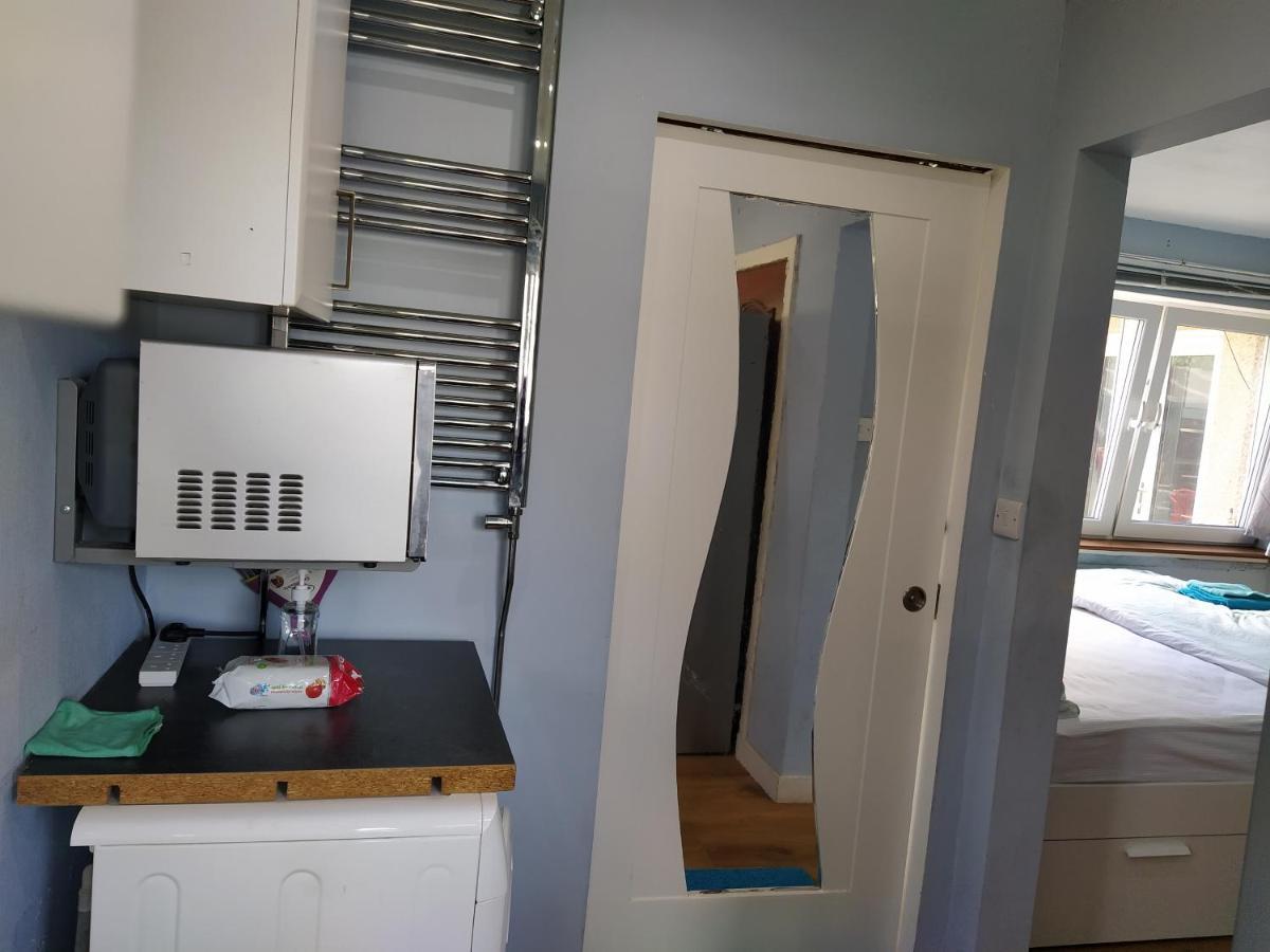 Self Catering Studio Flat Lejlighed Edinburgh Eksteriør billede